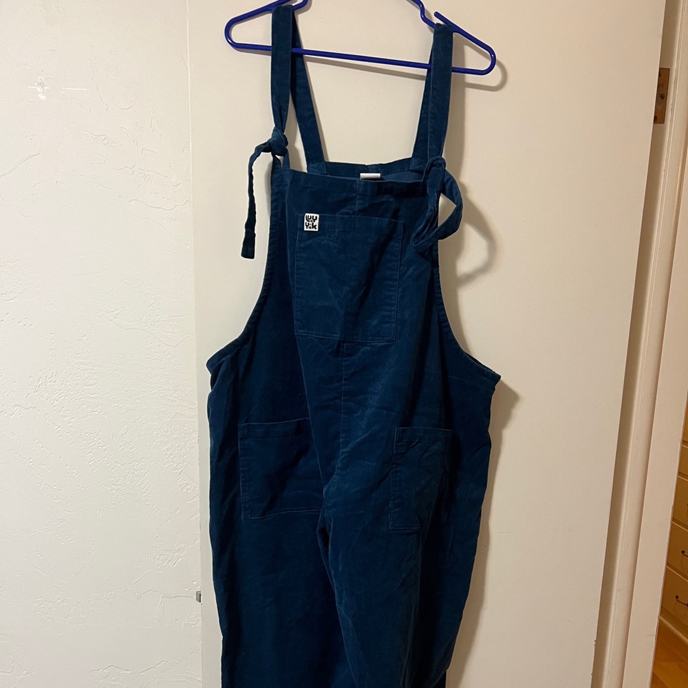 Lucy & Yak - Navy Corduroy Overalls or Dungarees - size UK 22L or US 18L